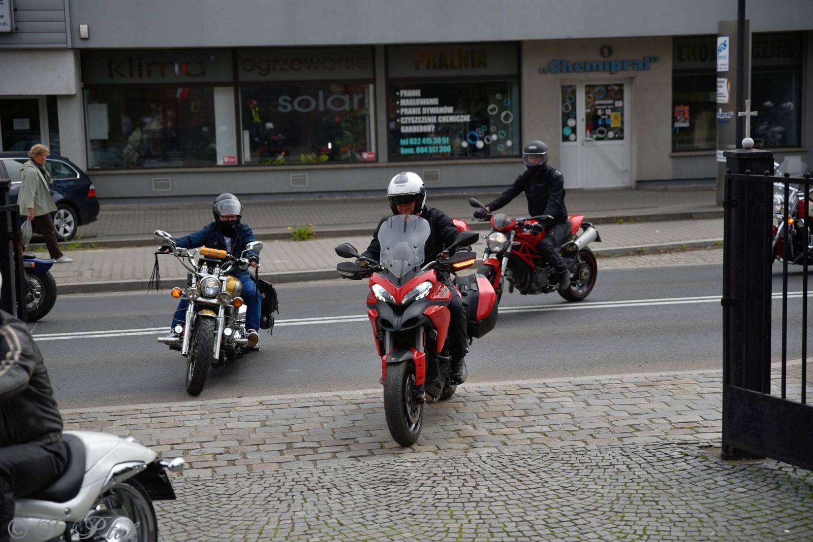 Zdjęcie w galerii na portalu naszraciborz.pl: Bolo i przyjaciele rozpoczęli sezon. Motocykle zjechały na Starą Wieś wiadomości z regionu