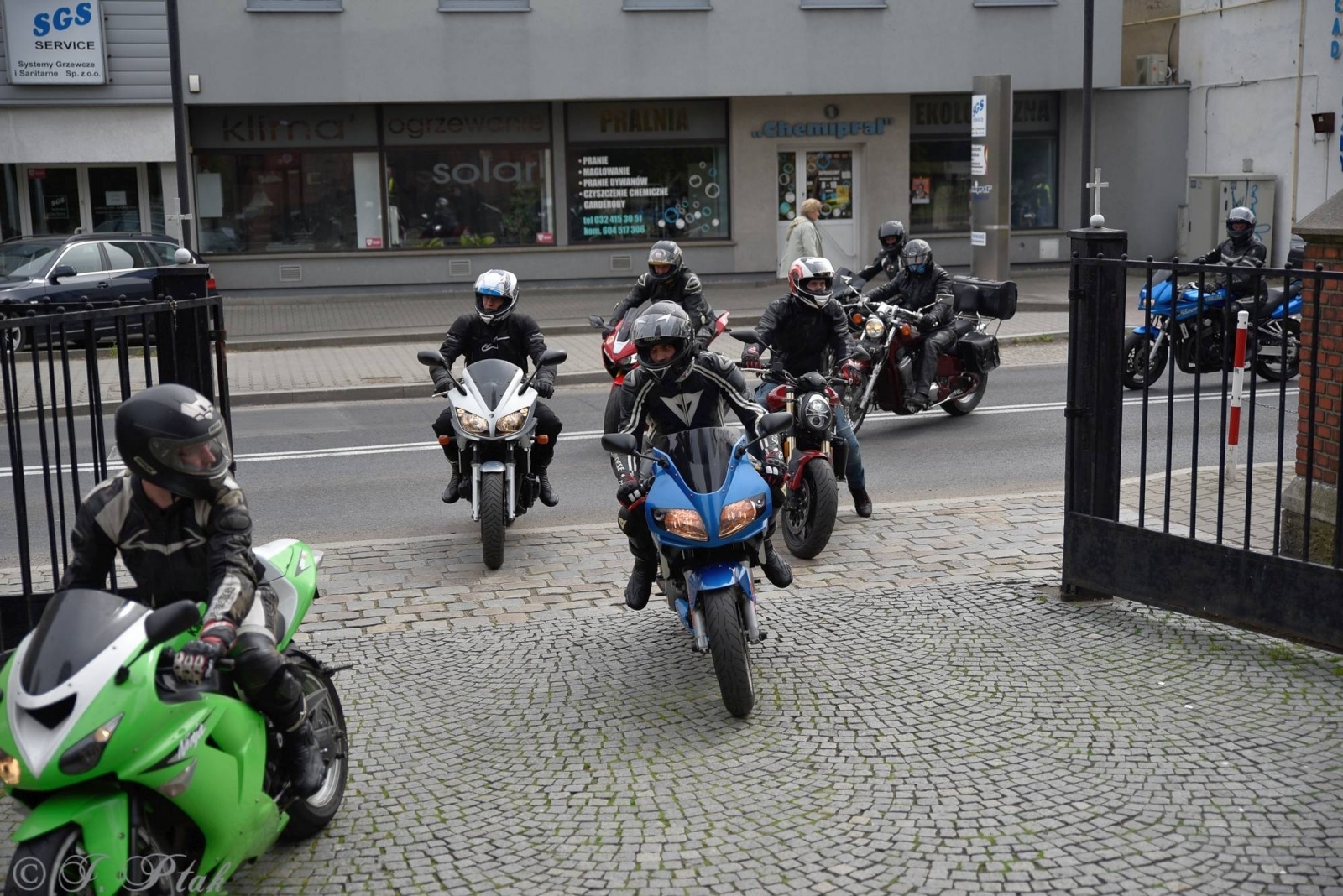 Zdjęcie w galerii na portalu naszraciborz.pl: Bolo i przyjaciele rozpoczęli sezon. Motocykle zjechały na Starą Wieś wiadomości z regionu