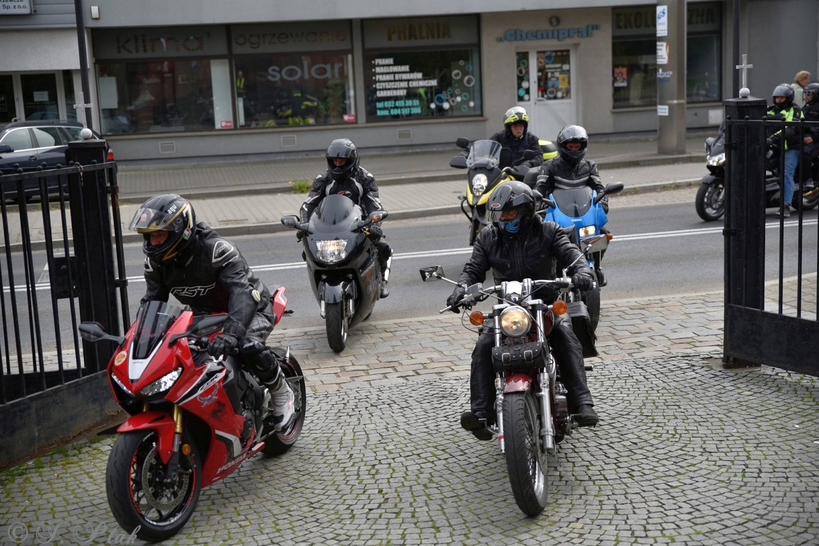 Zdjęcie w galerii na portalu naszraciborz.pl: Bolo i przyjaciele rozpoczęli sezon. Motocykle zjechały na Starą Wieś wiadomości z regionu