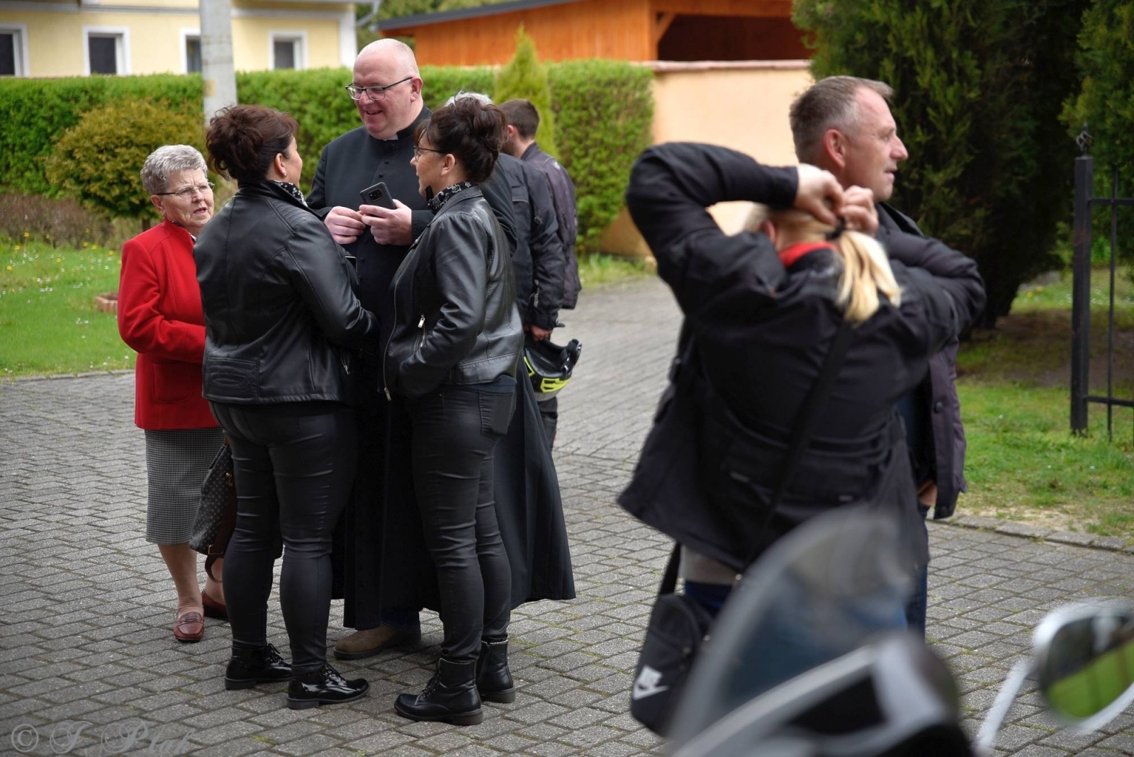 Zdjęcie w galerii na portalu naszraciborz.pl: Bolo i przyjaciele rozpoczęli sezon. Motocykle zjechały na Starą Wieś wiadomości z regionu