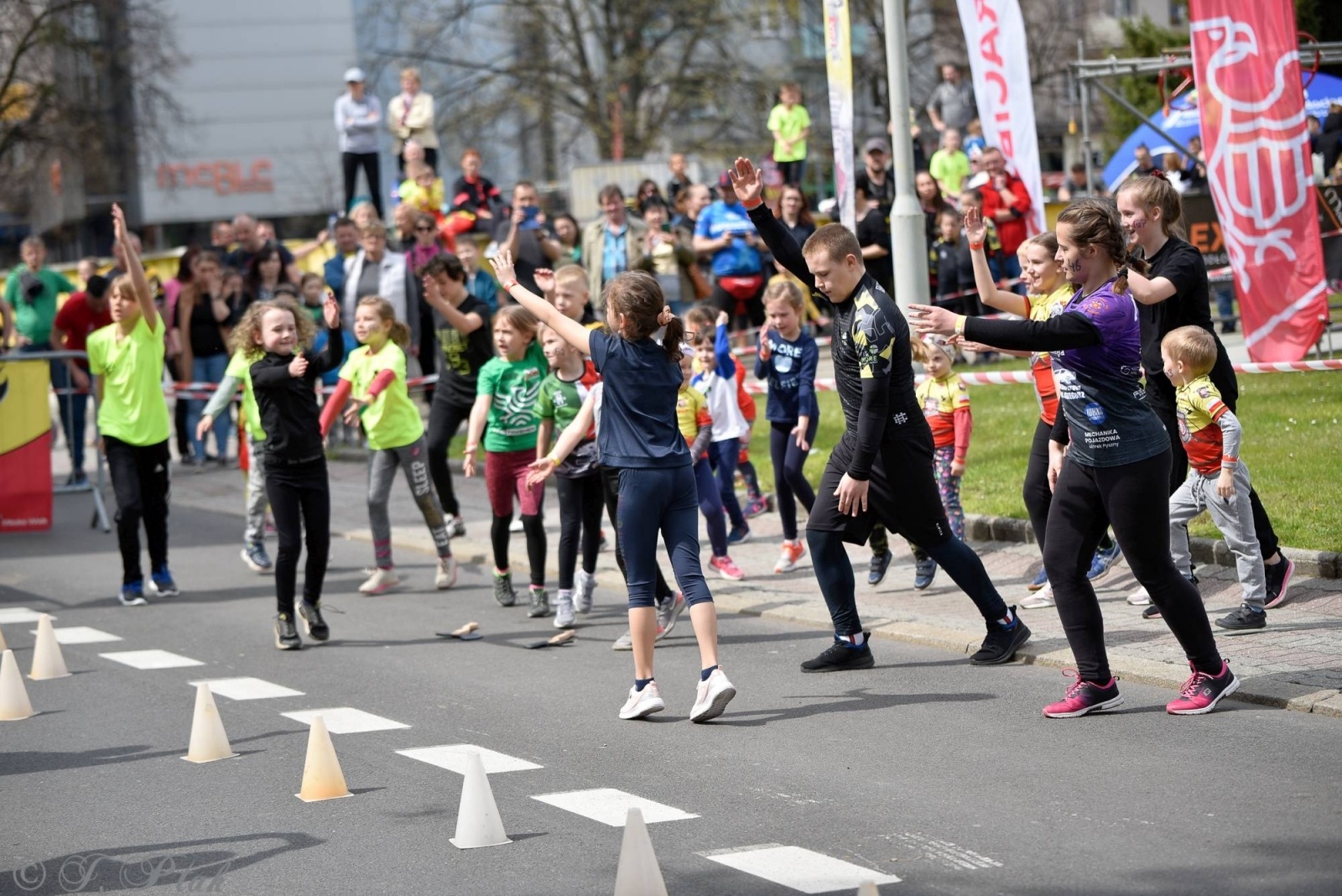 Zdjęcie w galerii na portalu naszraciborz.pl: Druga bitwa o basztę. Do Raciborza przyjechało 100 proc. więcej wojowników wiadomości z regionu