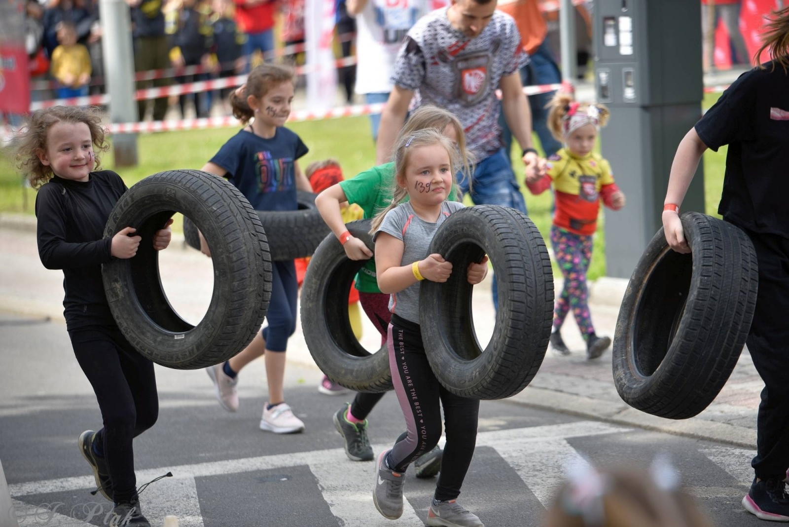 Zdjęcie w galerii na portalu naszraciborz.pl: Druga bitwa o basztę. Do Raciborza przyjechało 100 proc. więcej wojowników wiadomości z regionu