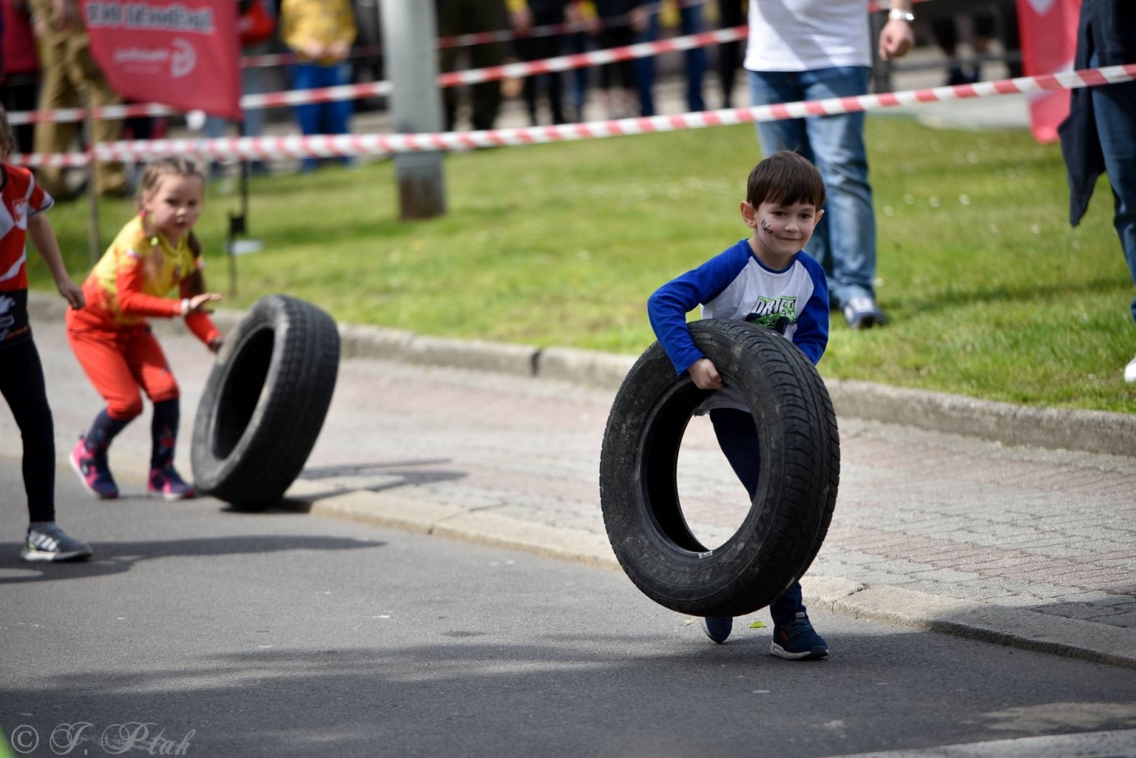 Zdjęcie w galerii na portalu naszraciborz.pl: Druga bitwa o basztę. Do Raciborza przyjechało 100 proc. więcej wojowników wiadomości z regionu