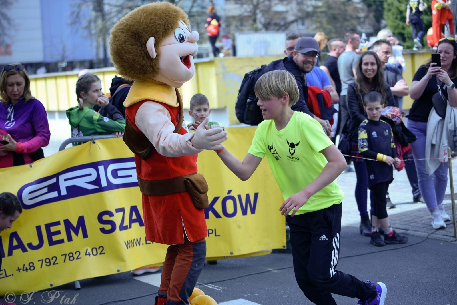 Zdjęcie w galerii na portalu naszraciborz.pl: Druga bitwa o basztę. Do Raciborza przyjechało 100 proc. więcej wojowników wiadomości z regionu