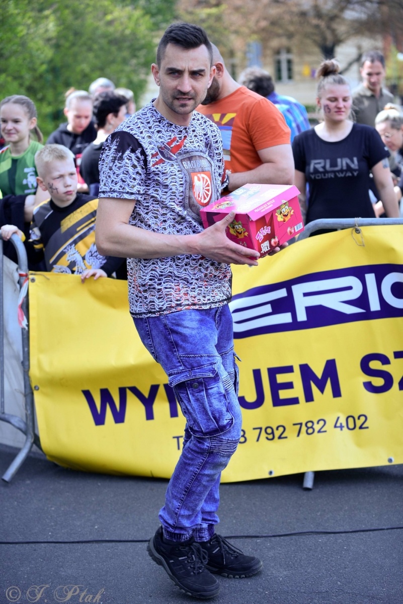 Zdjęcie w galerii na portalu naszraciborz.pl: Druga bitwa o basztę. Do Raciborza przyjechało 100 proc. więcej wojowników wiadomości z regionu