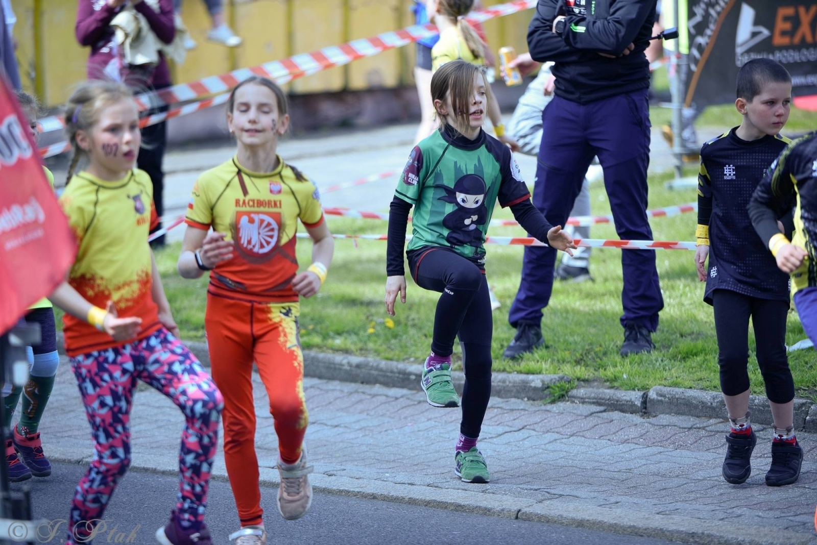 Zdjęcie w galerii na portalu naszraciborz.pl: Druga bitwa o basztę. Do Raciborza przyjechało 100 proc. więcej wojowników wiadomości z regionu