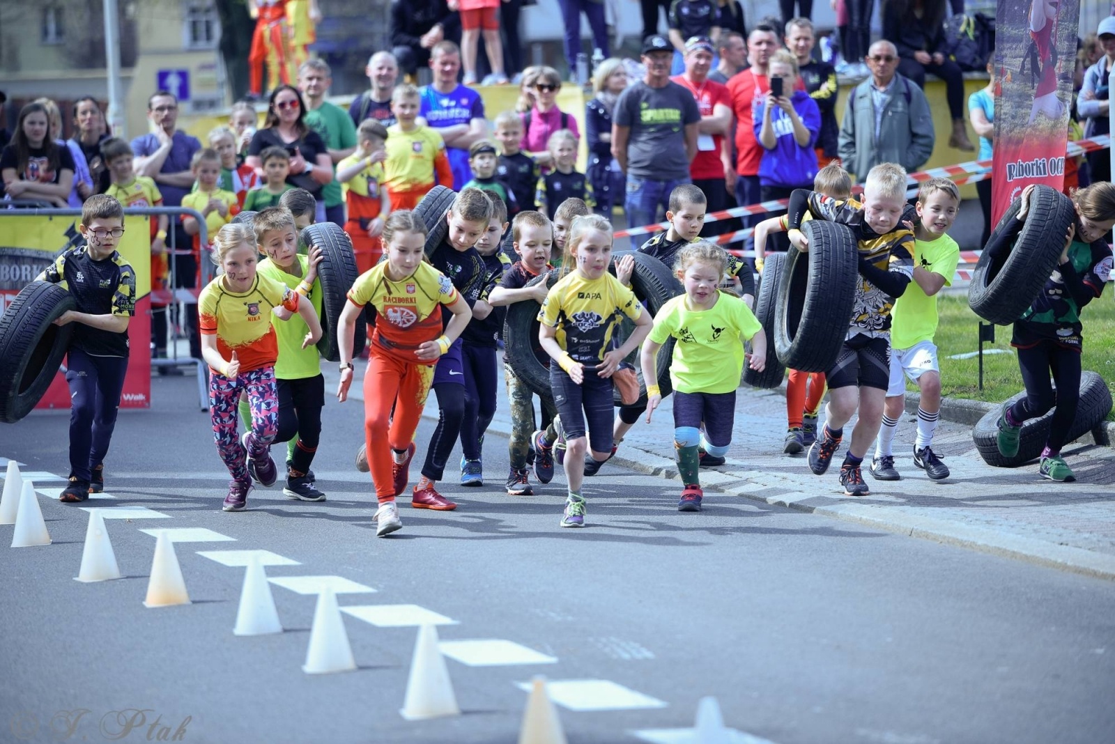 Zdjęcie w galerii na portalu naszraciborz.pl: Druga bitwa o basztę. Do Raciborza przyjechało 100 proc. więcej wojowników wiadomości z regionu
