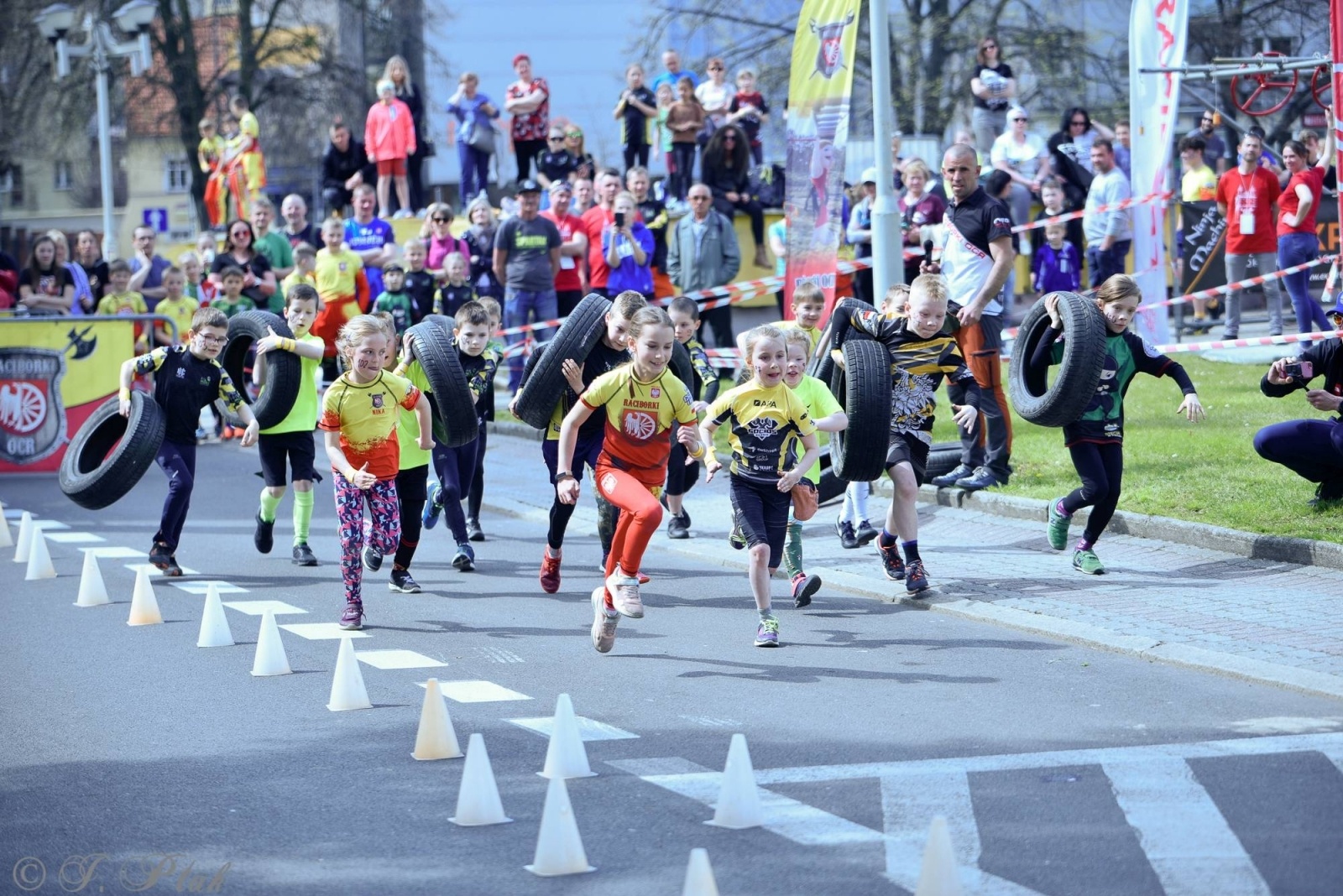 Zdjęcie w galerii na portalu naszraciborz.pl: Druga bitwa o basztę. Do Raciborza przyjechało 100 proc. więcej wojowników wiadomości z regionu
