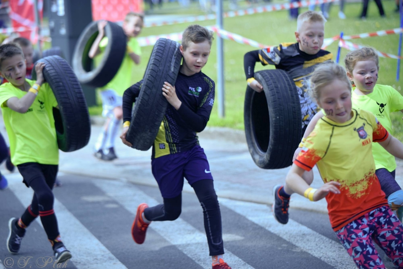 Zdjęcie w galerii na portalu naszraciborz.pl: Druga bitwa o basztę. Do Raciborza przyjechało 100 proc. więcej wojowników wiadomości z regionu