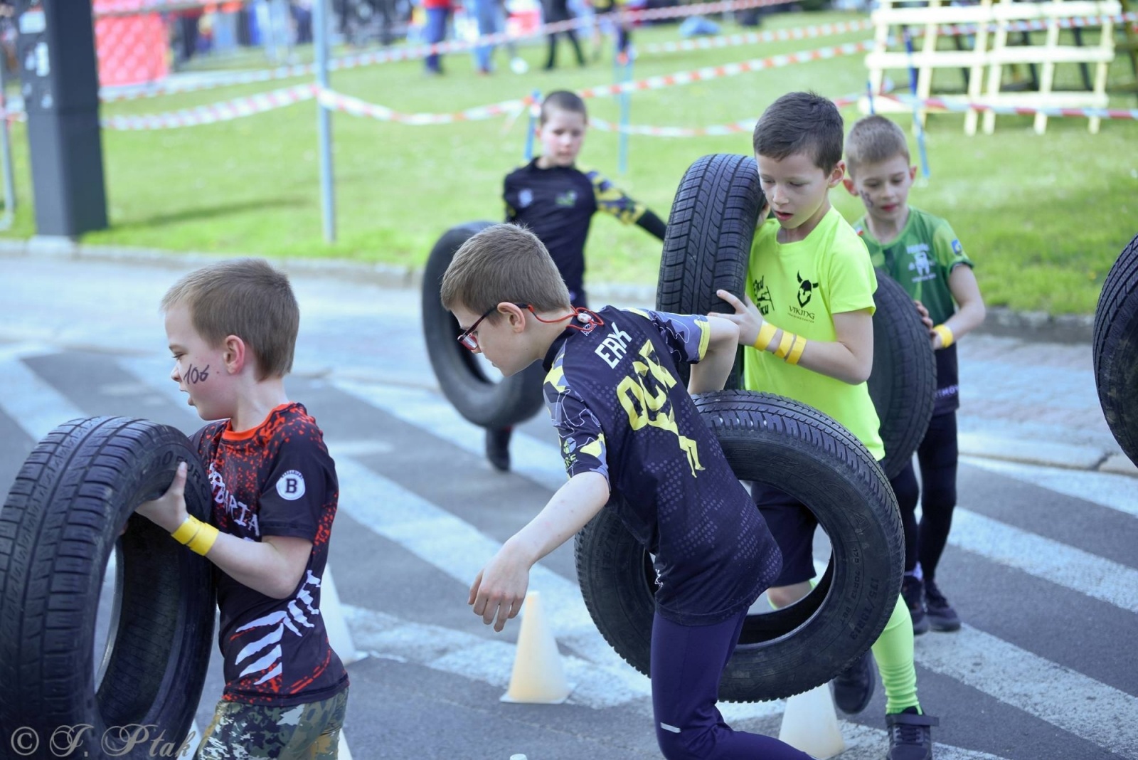 Zdjęcie w galerii na portalu naszraciborz.pl: Druga bitwa o basztę. Do Raciborza przyjechało 100 proc. więcej wojowników wiadomości z regionu