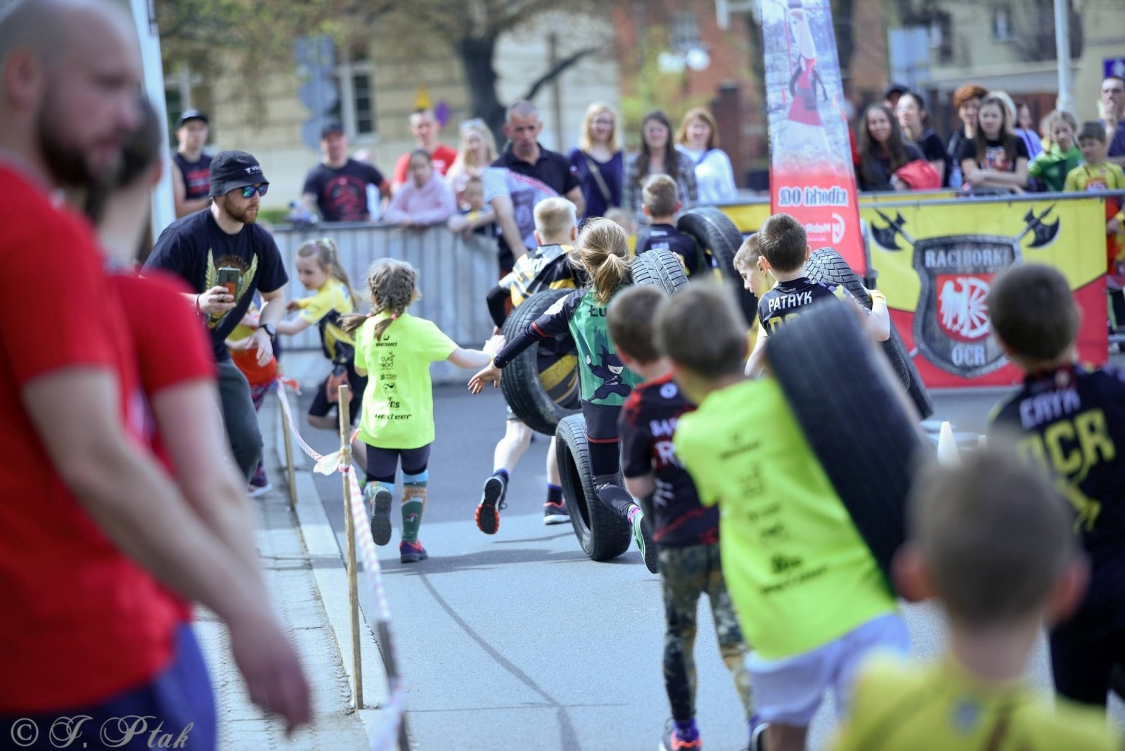 Zdjęcie w galerii na portalu naszraciborz.pl: Druga bitwa o basztę. Do Raciborza przyjechało 100 proc. więcej wojowników wiadomości z regionu