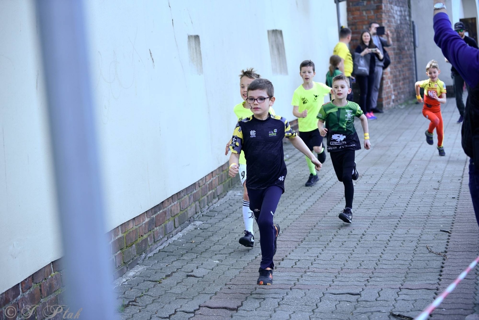 Zdjęcie w galerii na portalu naszraciborz.pl: Druga bitwa o basztę. Do Raciborza przyjechało 100 proc. więcej wojowników wiadomości z regionu
