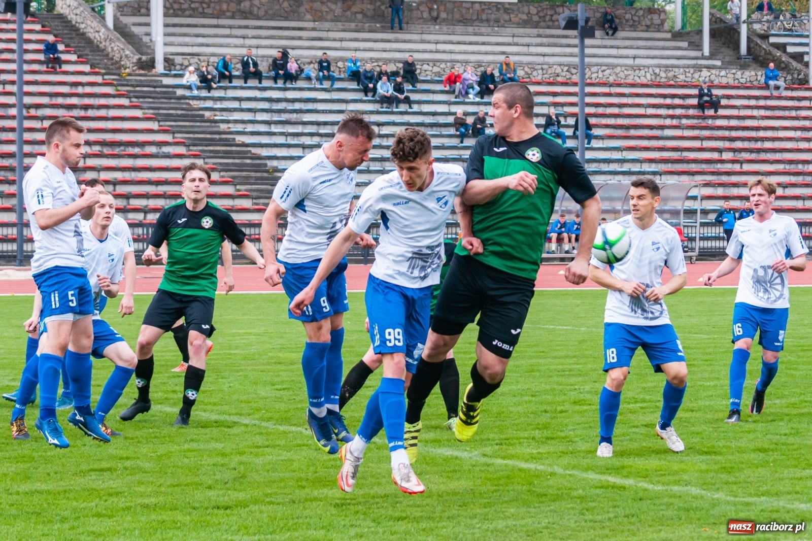 Zdjęcie w galerii na portalu naszraciborz.pl: Unia zwycięska. Zła passa Tworkowa trwa [FOTO]  wiadomości z regionu