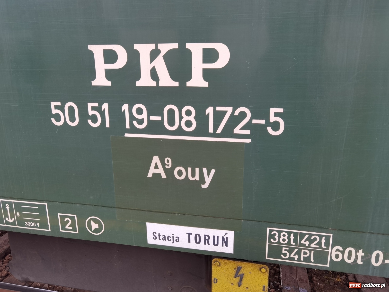Zdjęcie w galerii na portalu naszraciborz.pl: Żwirkiem do Baborowa. Zabytkowy pociąg w trasie [FOTO i WIDEO] wiadomości z regionu
