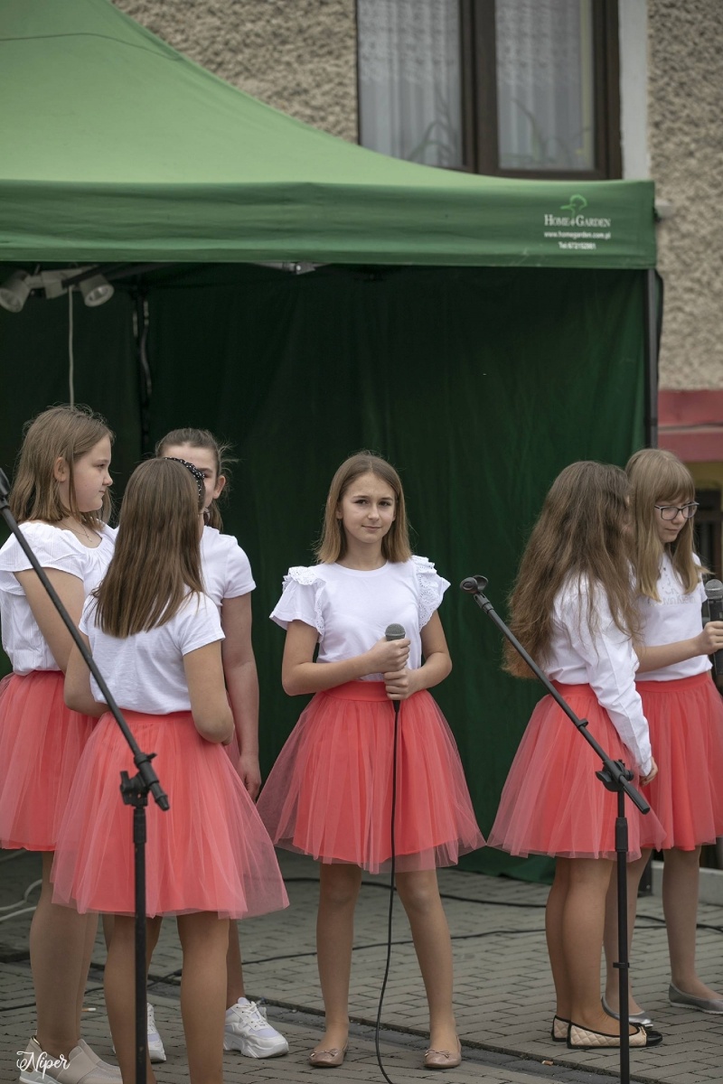 Zdjęcie w galerii na portalu naszraciborz.pl: Majówka na farskim placu w Krzanowicach [FOTO] wiadomości z regionu