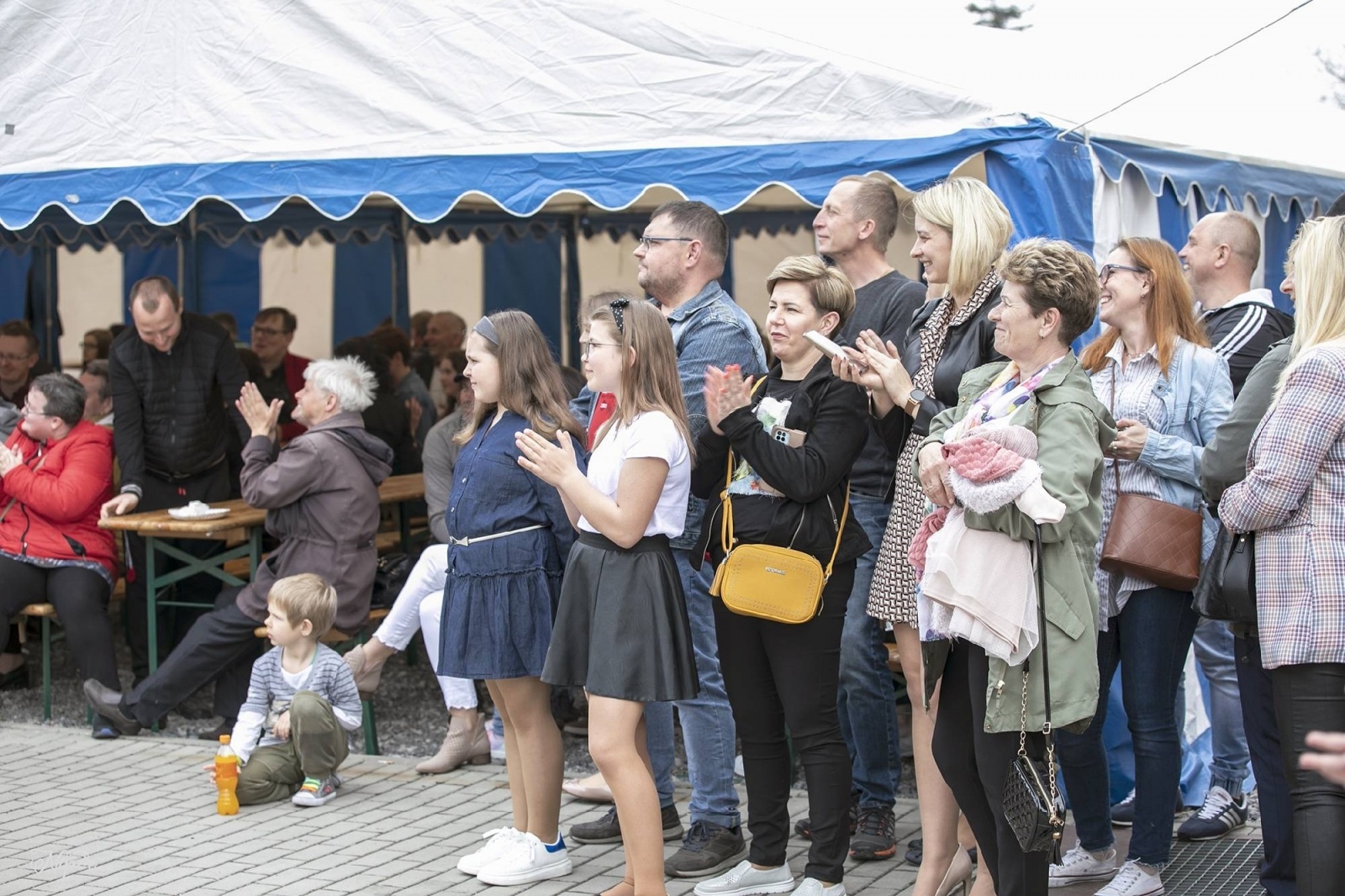 Zdjęcie w galerii na portalu naszraciborz.pl: Majówka na farskim placu w Krzanowicach [FOTO] wiadomości z regionu