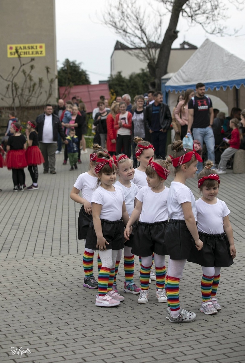 Zdjęcie w galerii na portalu naszraciborz.pl: Majówka na farskim placu w Krzanowicach [FOTO] wiadomości z regionu