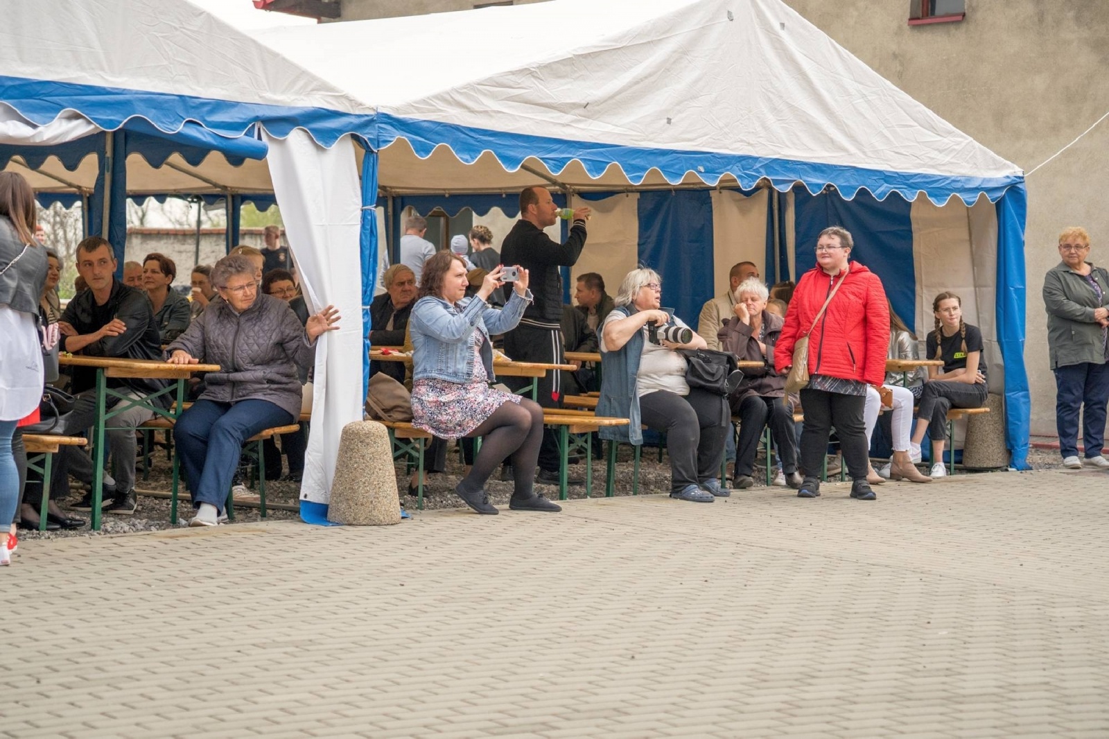 Zdjęcie w galerii na portalu naszraciborz.pl: Majówka na farskim placu w Krzanowicach [FOTO] wiadomości z regionu