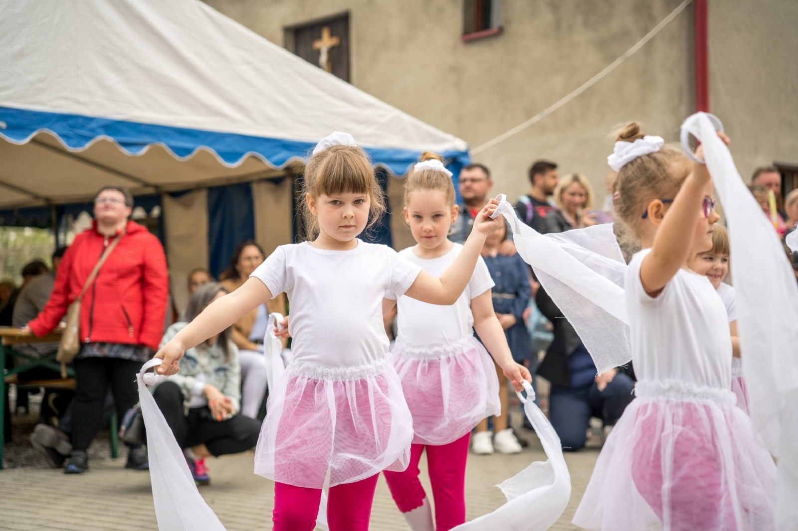 Zdjęcie w galerii na portalu naszraciborz.pl: Majówka na farskim placu w Krzanowicach [FOTO] wiadomości z regionu