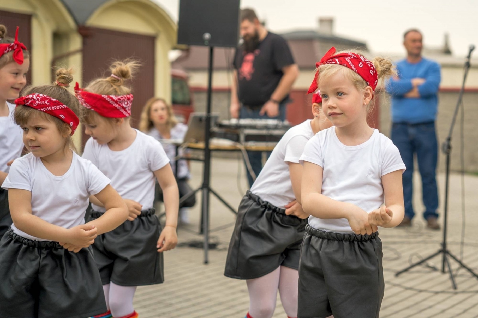 Zdjęcie w galerii na portalu naszraciborz.pl: Majówka na farskim placu w Krzanowicach [FOTO] wiadomości z regionu
