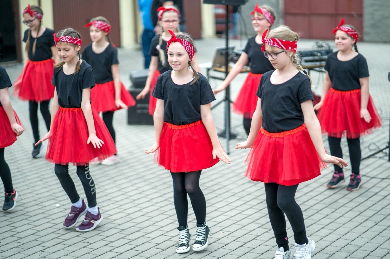 Zdjęcie w galerii na portalu naszraciborz.pl: Majówka na farskim placu w Krzanowicach [FOTO] wiadomości z regionu