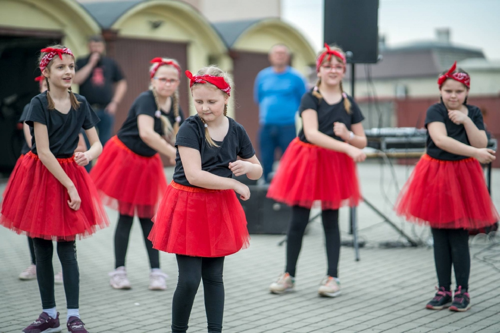 Zdjęcie w galerii na portalu naszraciborz.pl: Majówka na farskim placu w Krzanowicach [FOTO] wiadomości z regionu