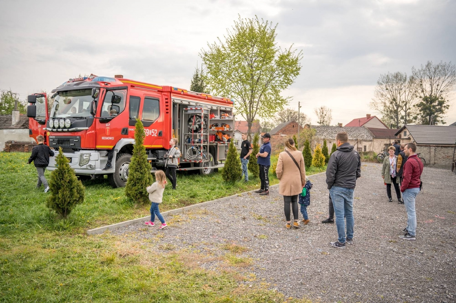 Zdjęcie w galerii na portalu naszraciborz.pl: Majówka na farskim placu w Krzanowicach [FOTO] wiadomości z regionu
