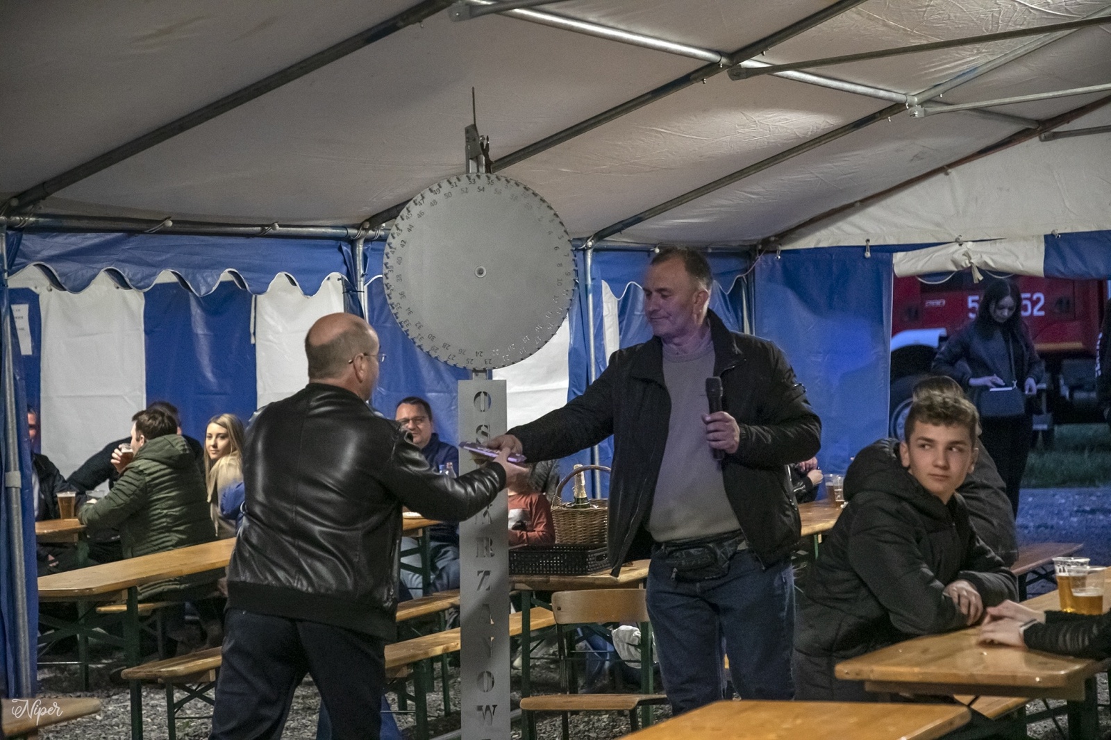 Zdjęcie w galerii na portalu naszraciborz.pl: Majówka na farskim placu w Krzanowicach [FOTO] wiadomości z regionu