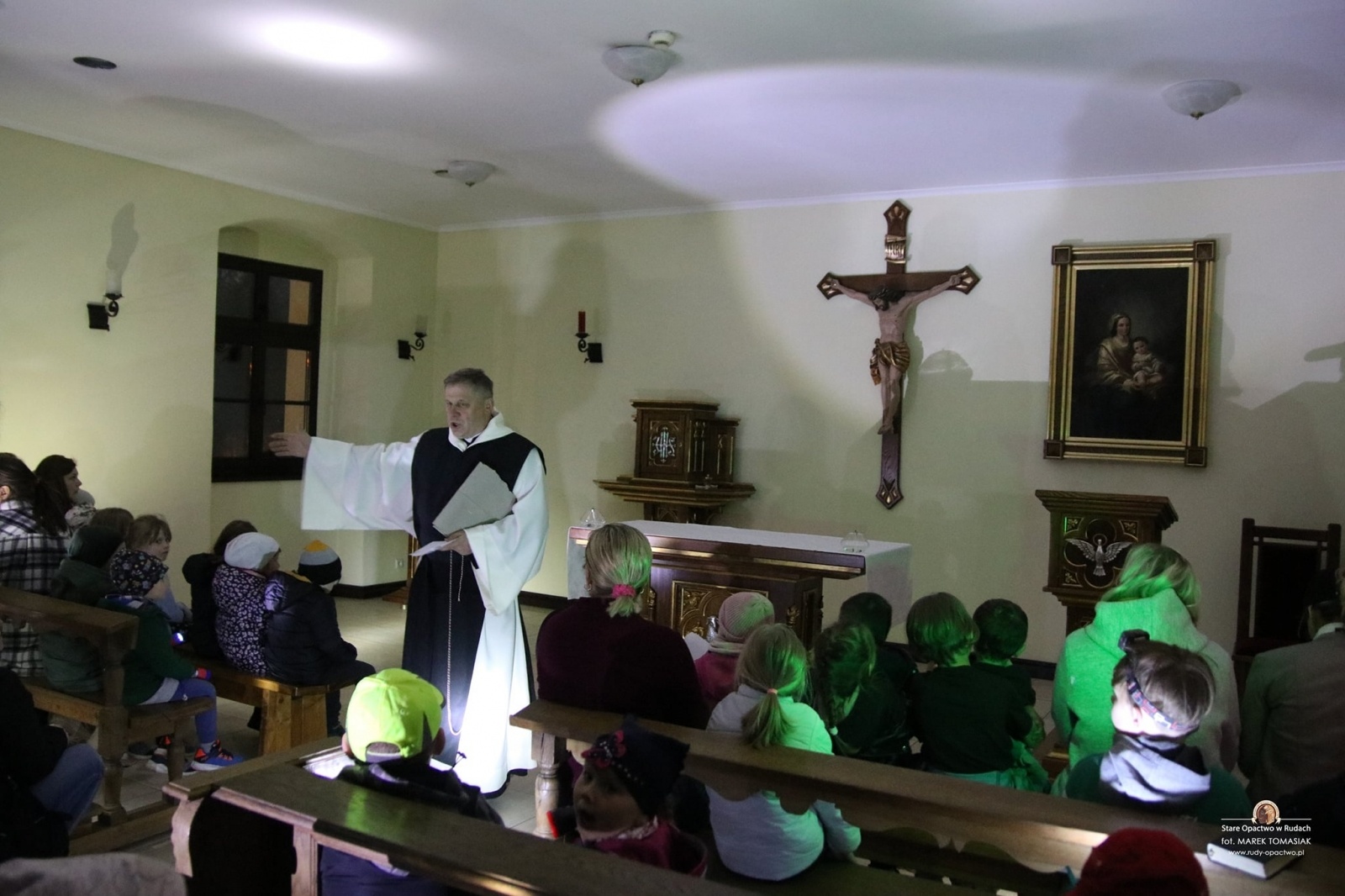 Zdjęcie w galerii na portalu naszraciborz.pl: Dreszczyk emocji i tajemnice. Nocne szukanie skarbu w Rudach wiadomości z regionu