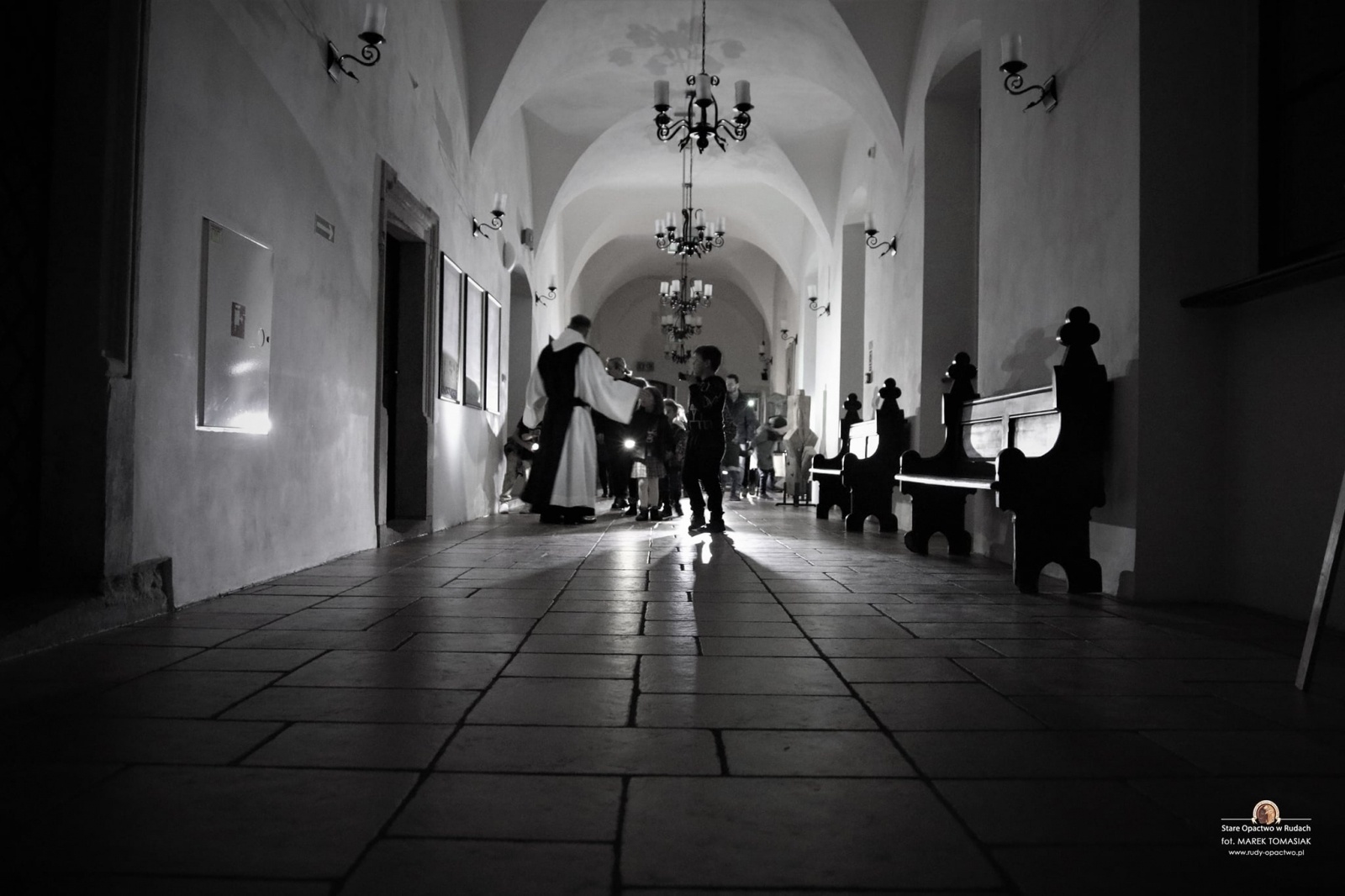 Zdjęcie w galerii na portalu naszraciborz.pl: Dreszczyk emocji i tajemnice. Nocne szukanie skarbu w Rudach wiadomości z regionu