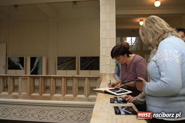 Zdjęcie w galerii na portalu naszraciborz.pl: Wystawa raciborzanki w Opawie wiadomości z regionu