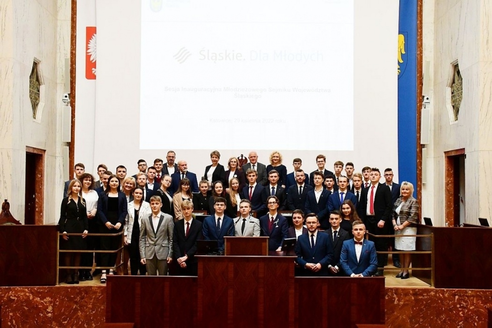 Zdjęcie w galerii na portalu naszraciborz.pl: Młodzieżowy Sejmik Województwa Śląskiego rozpoczął kadencję wiadomości z regionu