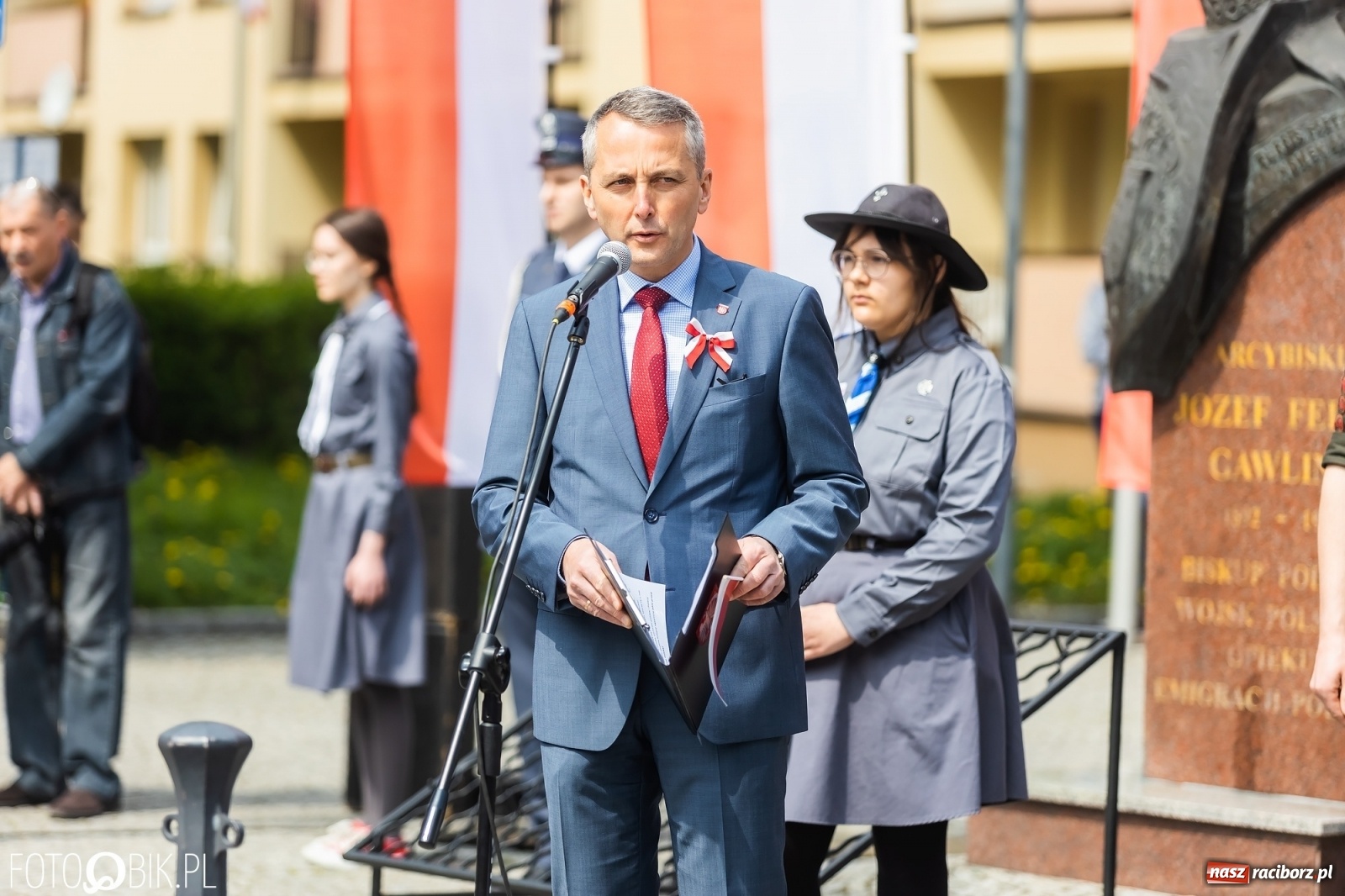 Zdjęcie w galerii na portalu naszraciborz.pl: Raciborskie obchody Święta Trzeciego Maja [FOTO i WIDEO] wiadomości z regionu