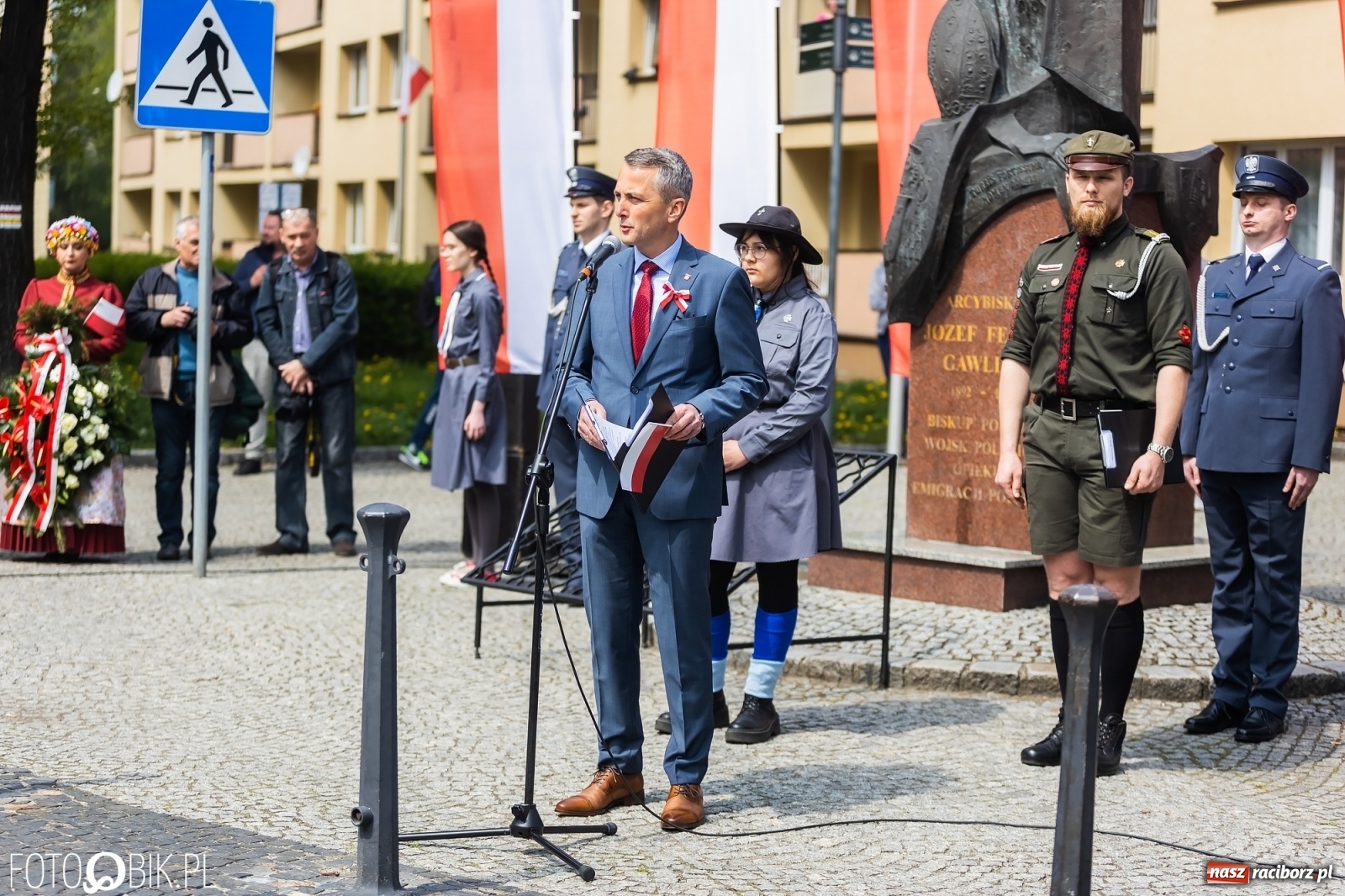 Zdjęcie w galerii na portalu naszraciborz.pl: Raciborskie obchody Święta Trzeciego Maja [FOTO i WIDEO] wiadomości z regionu
