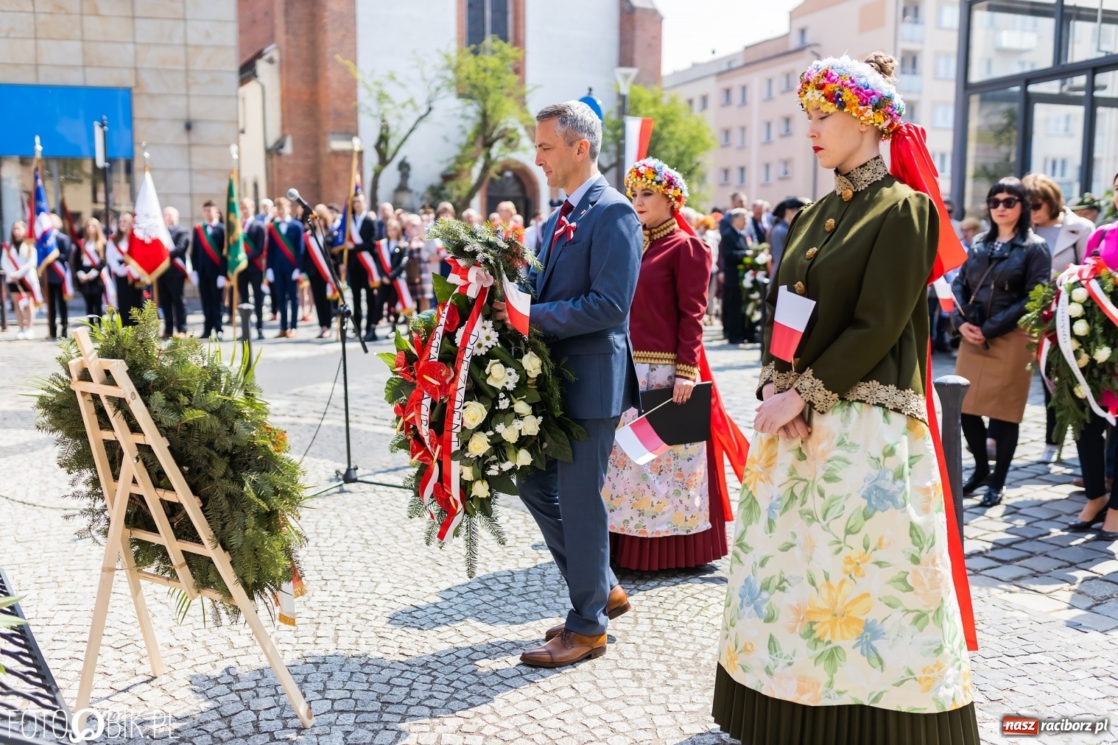 Zdjęcie w galerii na portalu naszraciborz.pl: Raciborskie obchody Święta Trzeciego Maja [FOTO i WIDEO] wiadomości z regionu
