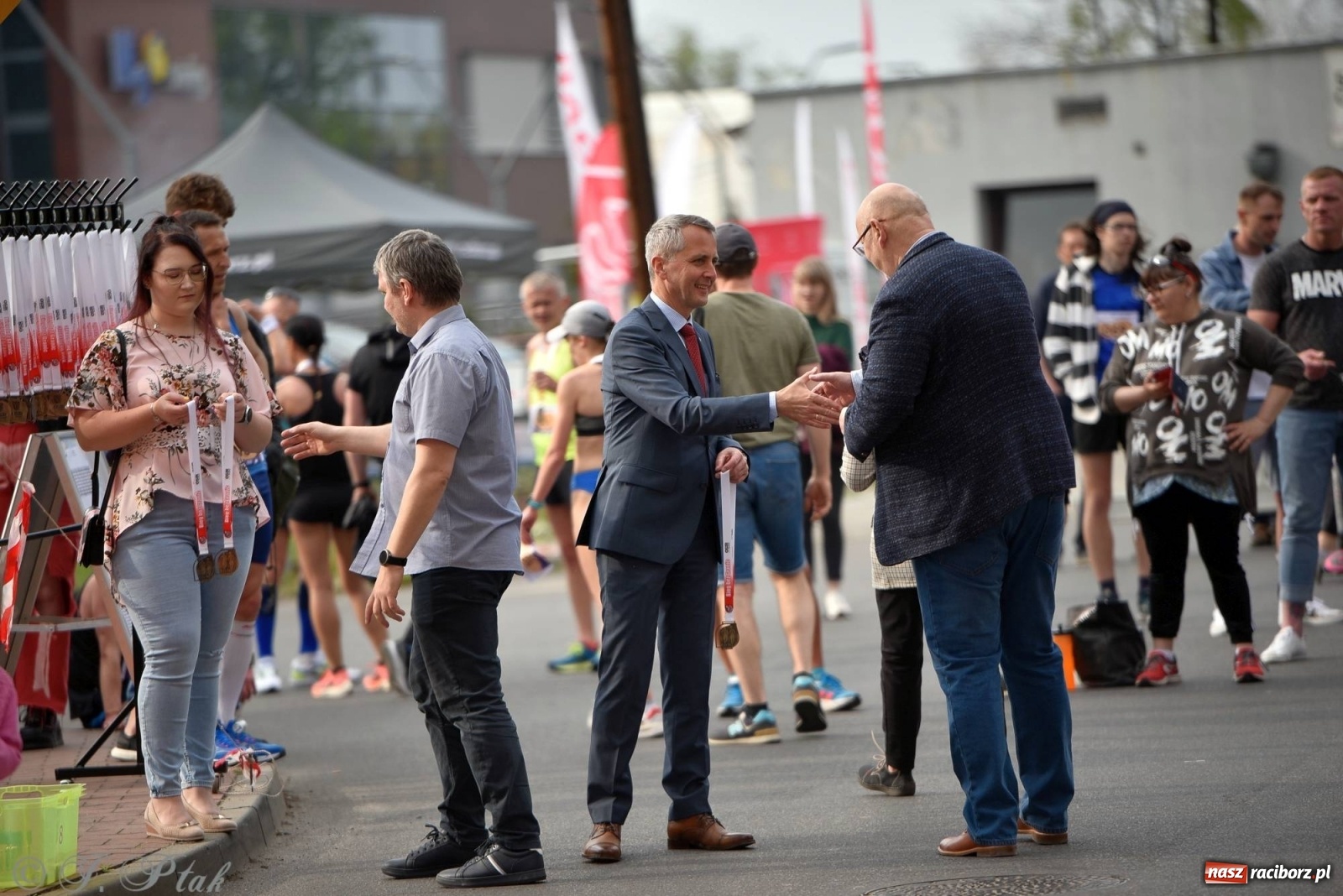 Zdjęcie w galerii na portalu naszraciborz.pl: Po dwóch latach do Raciborza wrócił Bieg bez Granic wiadomości z regionu