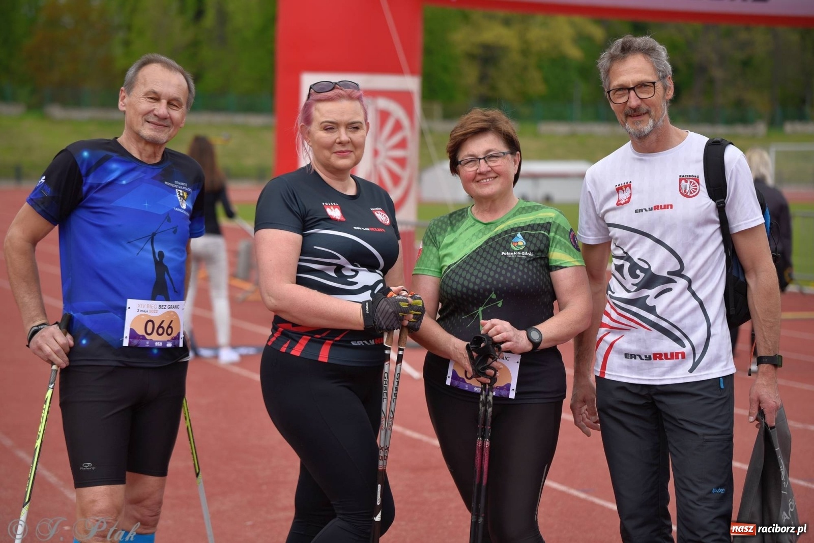 Zdjęcie w galerii na portalu naszraciborz.pl: XIV Bieg bez Granic: nordic, młodzież oraz open na 5 km wiadomości z regionu