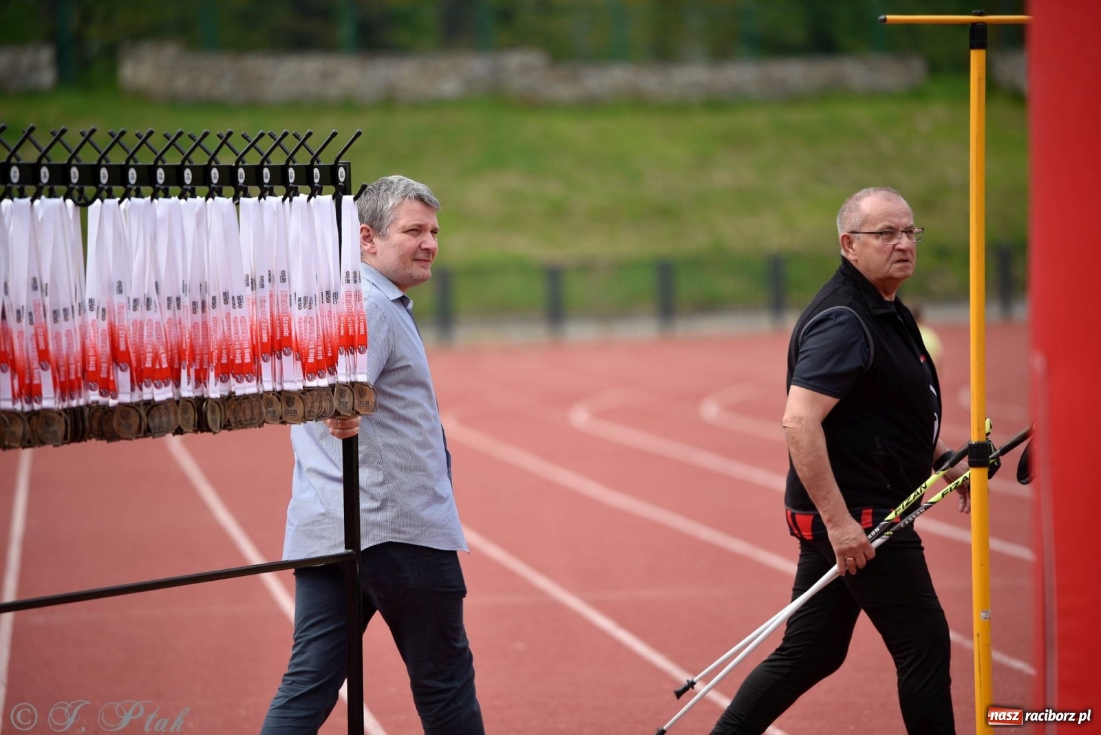 Zdjęcie w galerii na portalu naszraciborz.pl: XIV Bieg bez Granic: nordic, młodzież oraz open na 5 km wiadomości z regionu