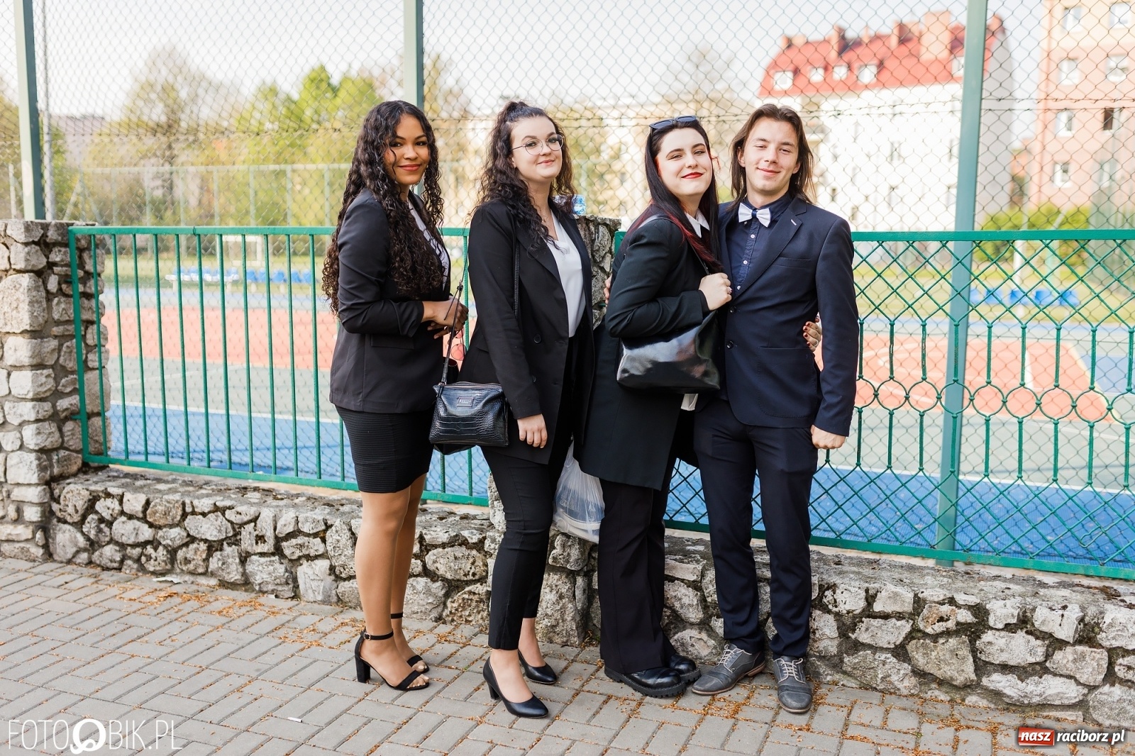 Zdjęcie w galerii na portalu naszraciborz.pl: Pomiędzy stresem i luzem. Dziś początek maturalnego maratonu [ZSO nr 1] wiadomości z regionu
