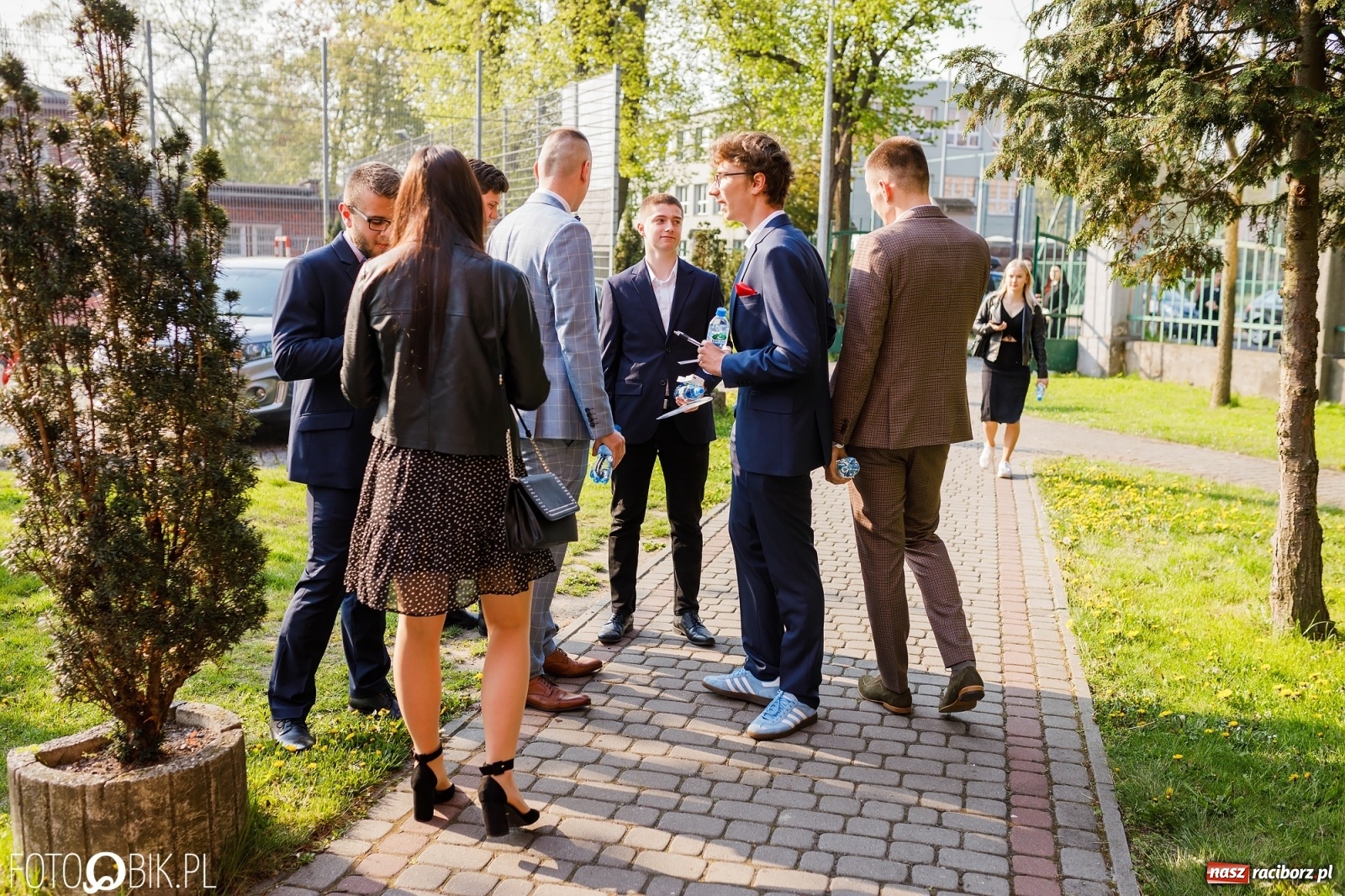 Zdjęcie w galerii na portalu naszraciborz.pl: Pomiędzy stresem i luzem. Dziś początek maturalnego maratonu [ZSO nr 1] wiadomości z regionu