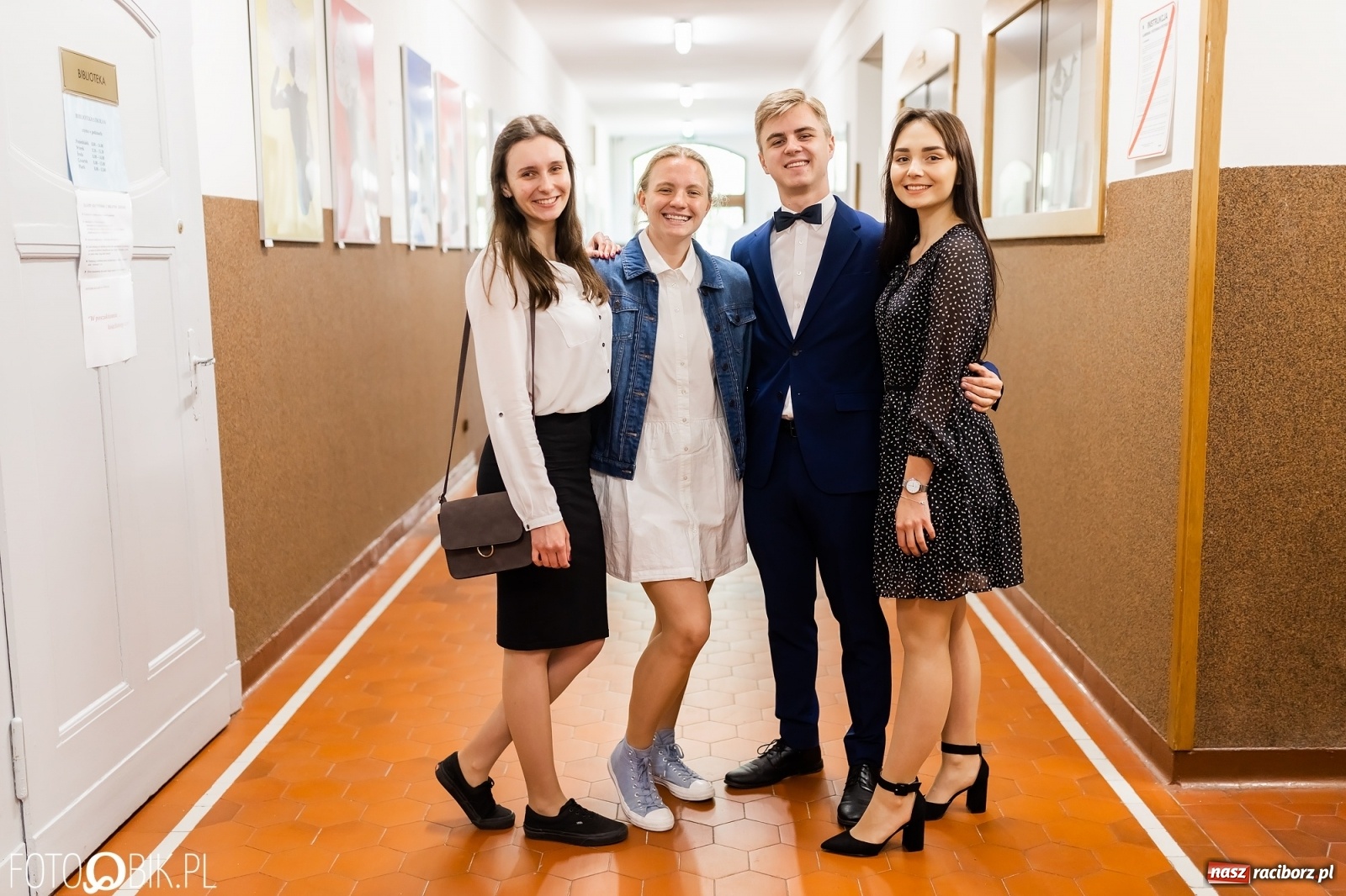 Zdjęcie w galerii na portalu naszraciborz.pl: Pomiędzy stresem i luzem. Dziś początek maturalnego maratonu [ZSO nr 1] wiadomości z regionu