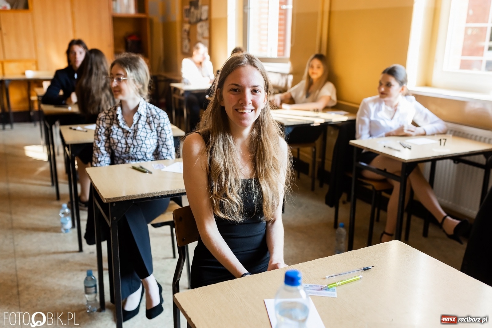 Zdjęcie w galerii na portalu naszraciborz.pl: Pomiędzy stresem i luzem. Dziś początek maturalnego maratonu [ZSO nr 1] wiadomości z regionu