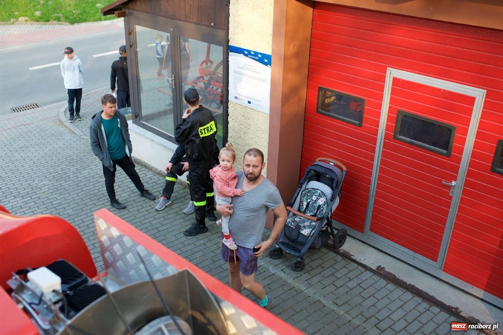 Zdjęcie w galerii na portalu naszraciborz.pl: Tworków pełen uśmiechu, czyli słodkie wspomnienie św. Floriana wiadomości z regionu