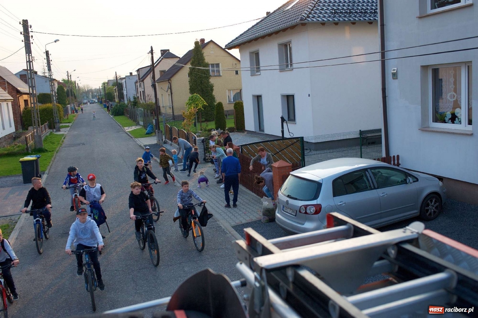Zdjęcie w galerii na portalu naszraciborz.pl: Tworków pełen uśmiechu, czyli słodkie wspomnienie św. Floriana wiadomości z regionu