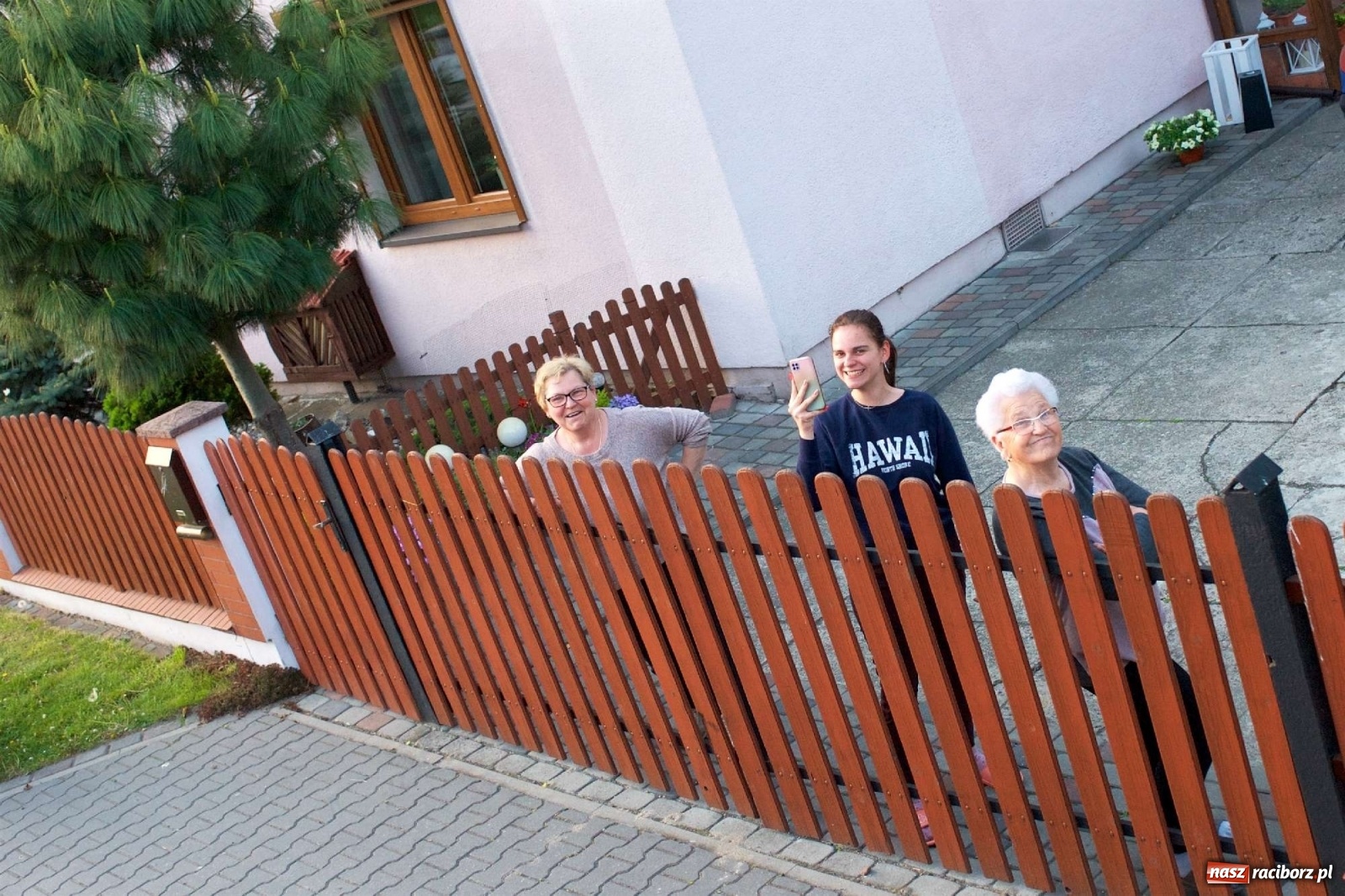 Zdjęcie w galerii na portalu naszraciborz.pl: Tworków pełen uśmiechu, czyli słodkie wspomnienie św. Floriana wiadomości z regionu