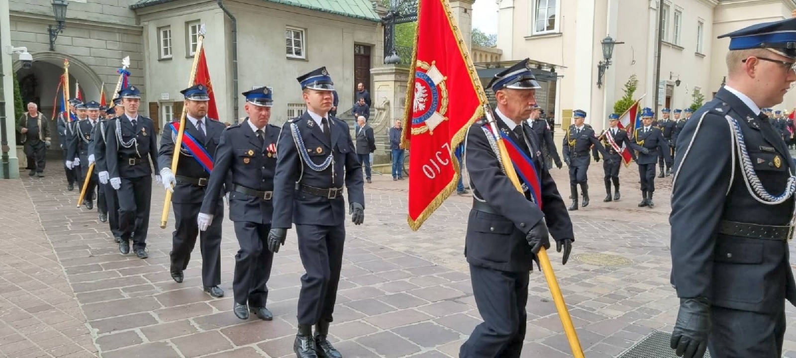 Zdjęcie w galerii na portalu naszraciborz.pl: Strażackie święto na Jasnej Górze z udziałem strażaków z naszego regionu wiadomości z regionu