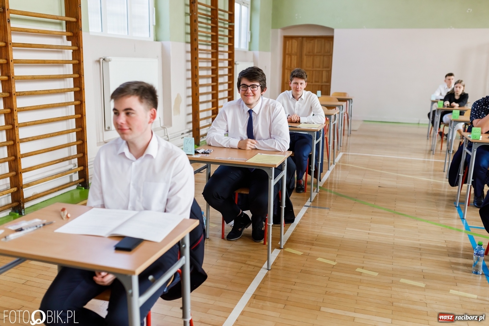 Zdjęcie w galerii na portalu naszraciborz.pl: Dla maturzystów to chwila prawdy. Dziś egzamin z matematyki [CKZiU nr 1] wiadomości z regionu