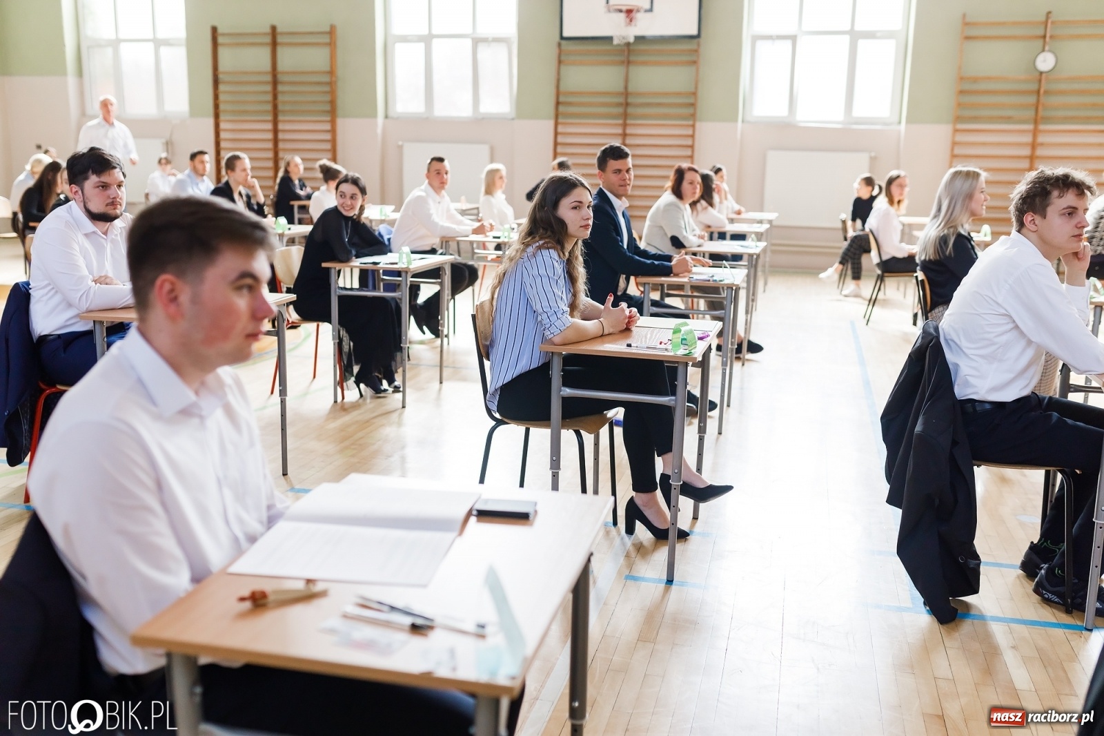 Zdjęcie w galerii na portalu naszraciborz.pl: Dla maturzystów to chwila prawdy. Dziś egzamin z matematyki [CKZiU nr 1] wiadomości z regionu