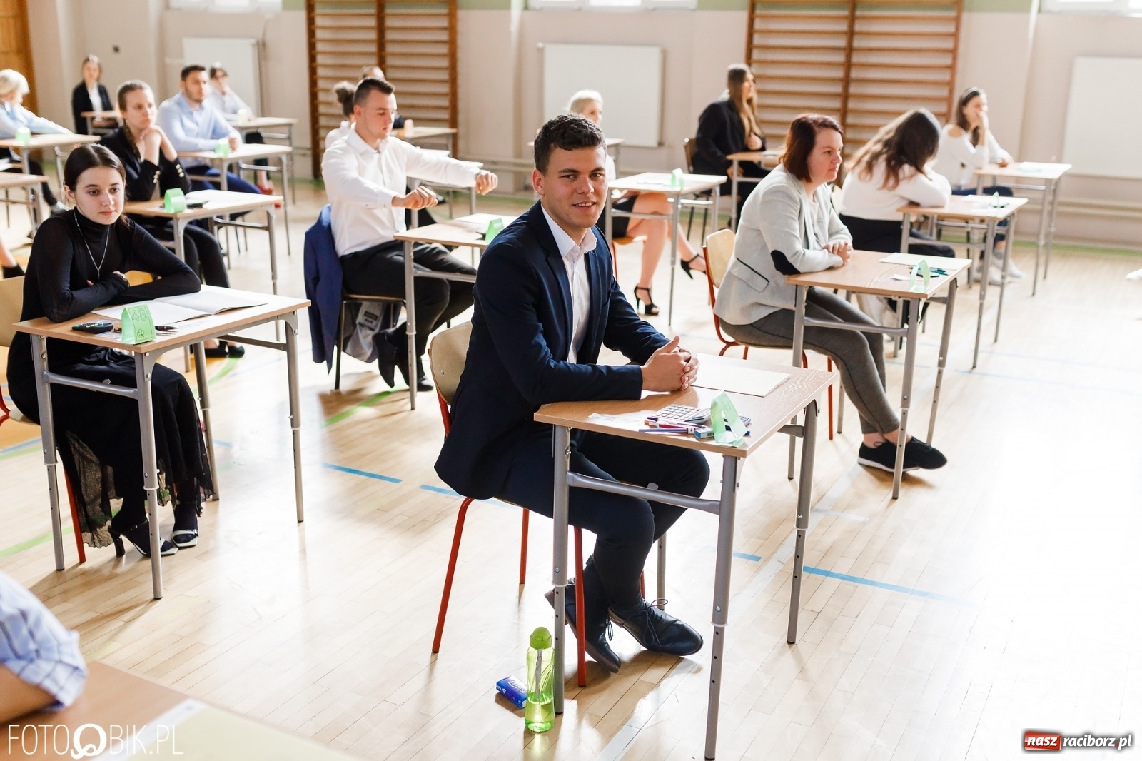 Zdjęcie w galerii na portalu naszraciborz.pl: Dla maturzystów to chwila prawdy. Dziś egzamin z matematyki [CKZiU nr 1] wiadomości z regionu