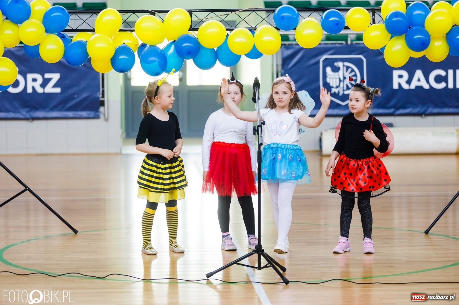 Zdjęcie w galerii na portalu naszraciborz.pl: Festiwal Twórczości Dziecięcej w Arenie Rafako wiadomości z regionu